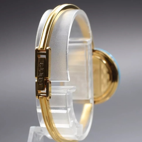 GUCCI Iconic Statement Watch SO fUN!! - Picture 5 of 8